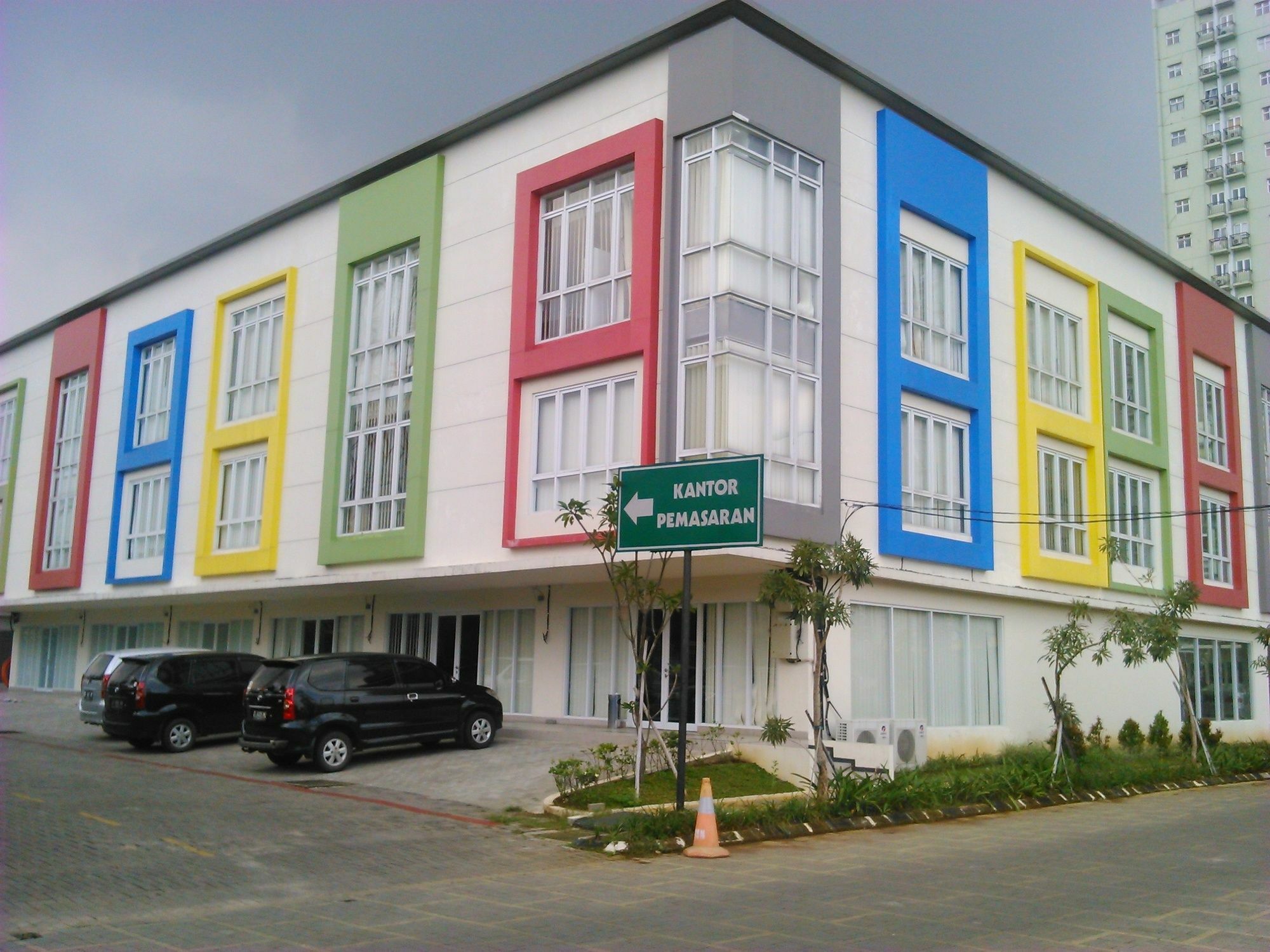 The Suites Metro Apartment - Putri Bandung Exterior photo